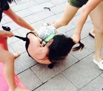 日本被扒衣服,揭秘背后真相与反思